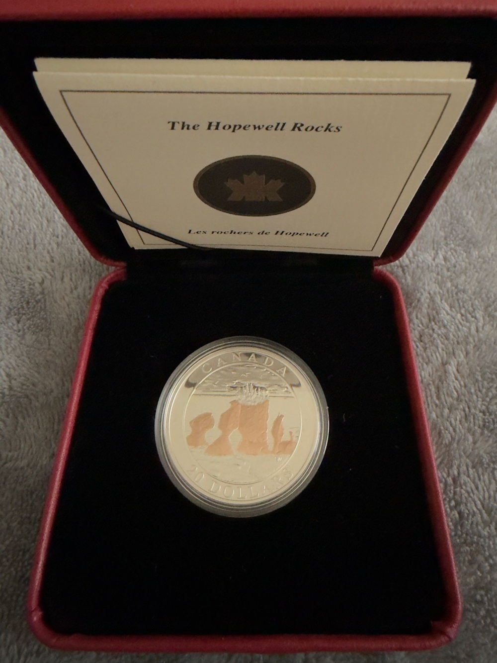 The Hopewell Rocks Commemorative Coin - Canada - Silver with Gold Tone